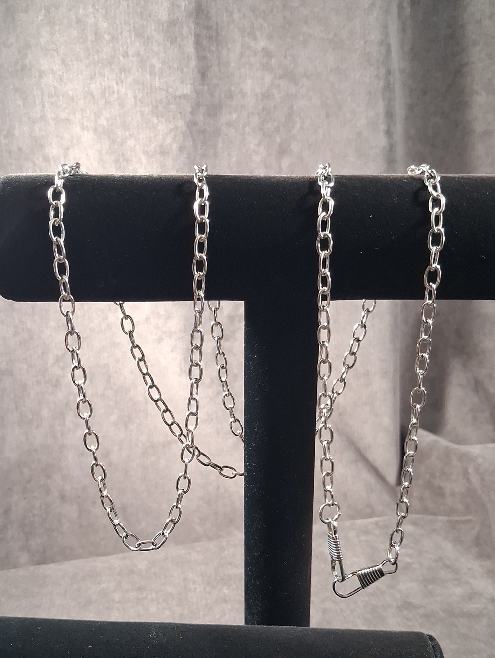Silver Tone Simple Oval Link Wallet Chain Belt LIKE NEW 47"